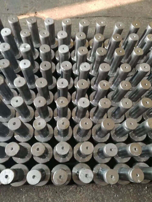 Custom Design Long Forged Steel 42CrMo Wind Turbine Main Shaft