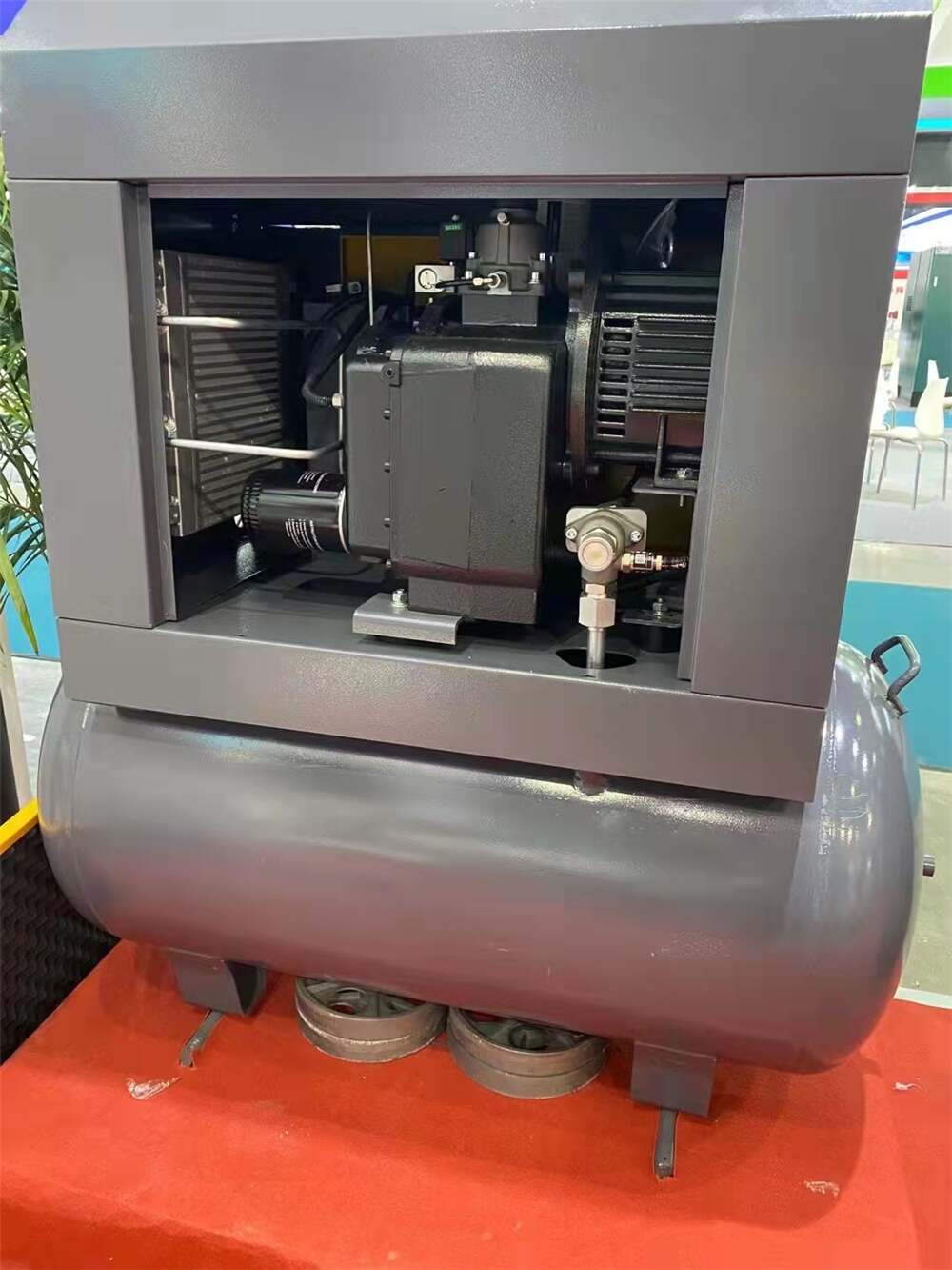 Small Silent 8bar~10bar 3kW 240L/min PM VSD Rotary Screw Air Compressor for Sale