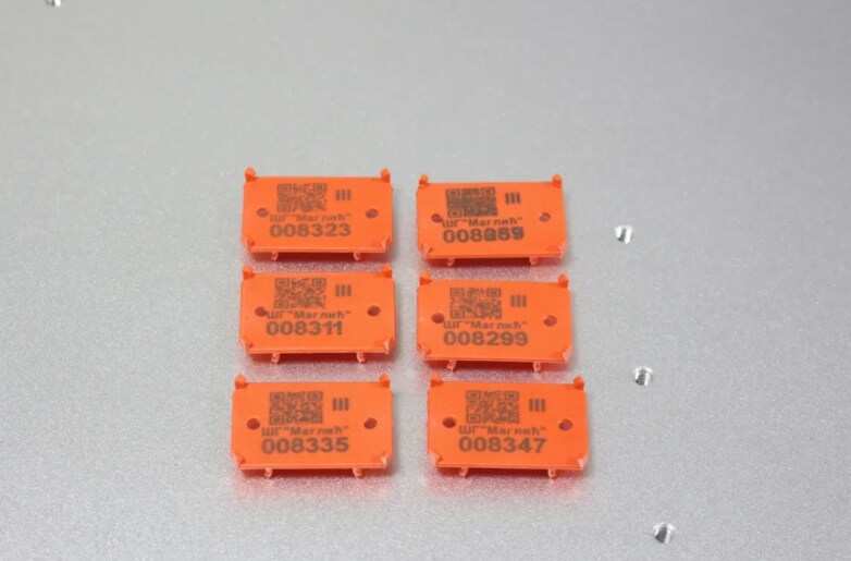 Six-station Fiber Laser Marker for Metals and Some Non-Metals