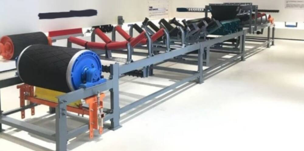 Professional Manufacture Cheap Stable Working Low Cost Inversed V-shaped Idler for Belt Conveyor